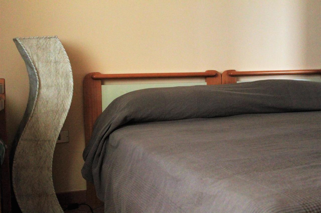 Mansarda Fiorita Bed & Breakfast Abatemarco ภายนอก รูปภาพ