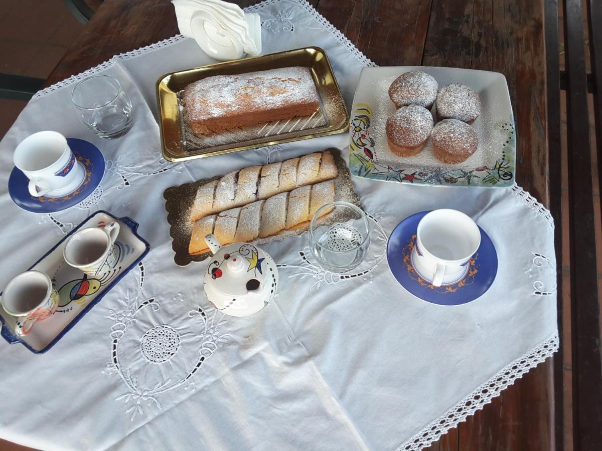 Mansarda Fiorita Bed & Breakfast Abatemarco ภายนอก รูปภาพ