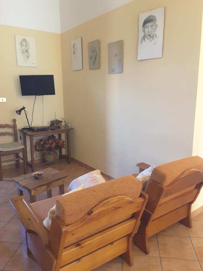 Mansarda Fiorita Bed & Breakfast Abatemarco ภายนอก รูปภาพ
