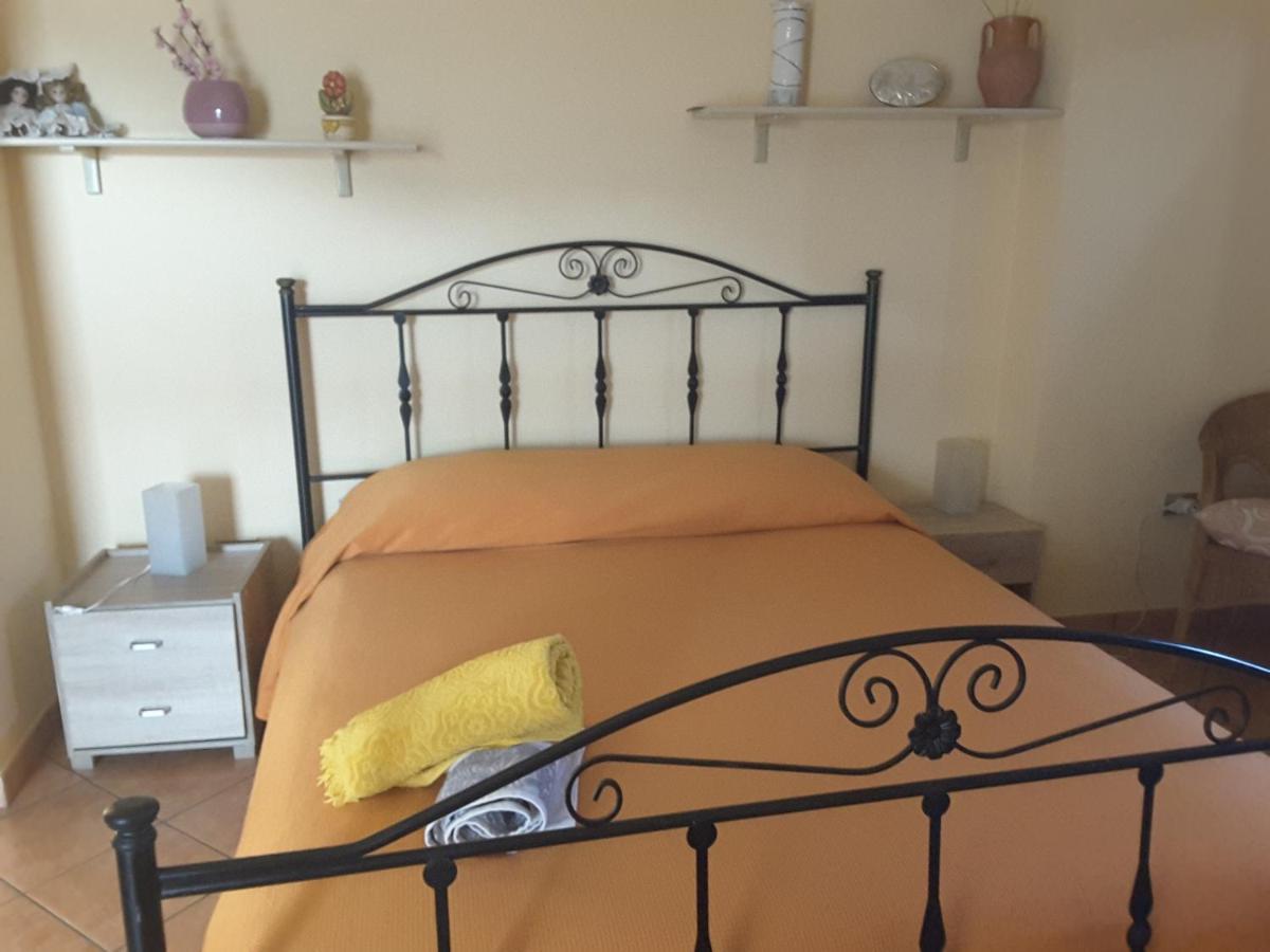 Mansarda Fiorita Bed & Breakfast Abatemarco ภายนอก รูปภาพ